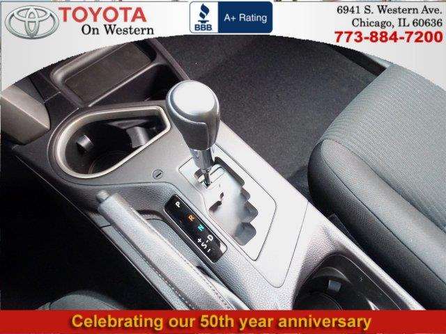 Toyota RAV4 2017 photo 19